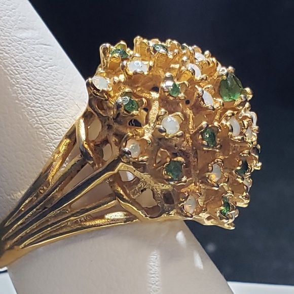 LUXURIANT COCKTAIL RING - Picture 2 of 3